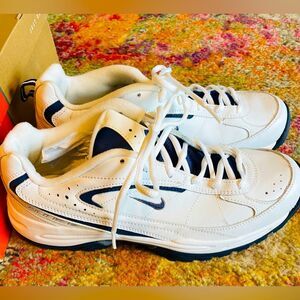 NIB Vintage Nike white monarch tee trainer sneakers shoes men sz 11